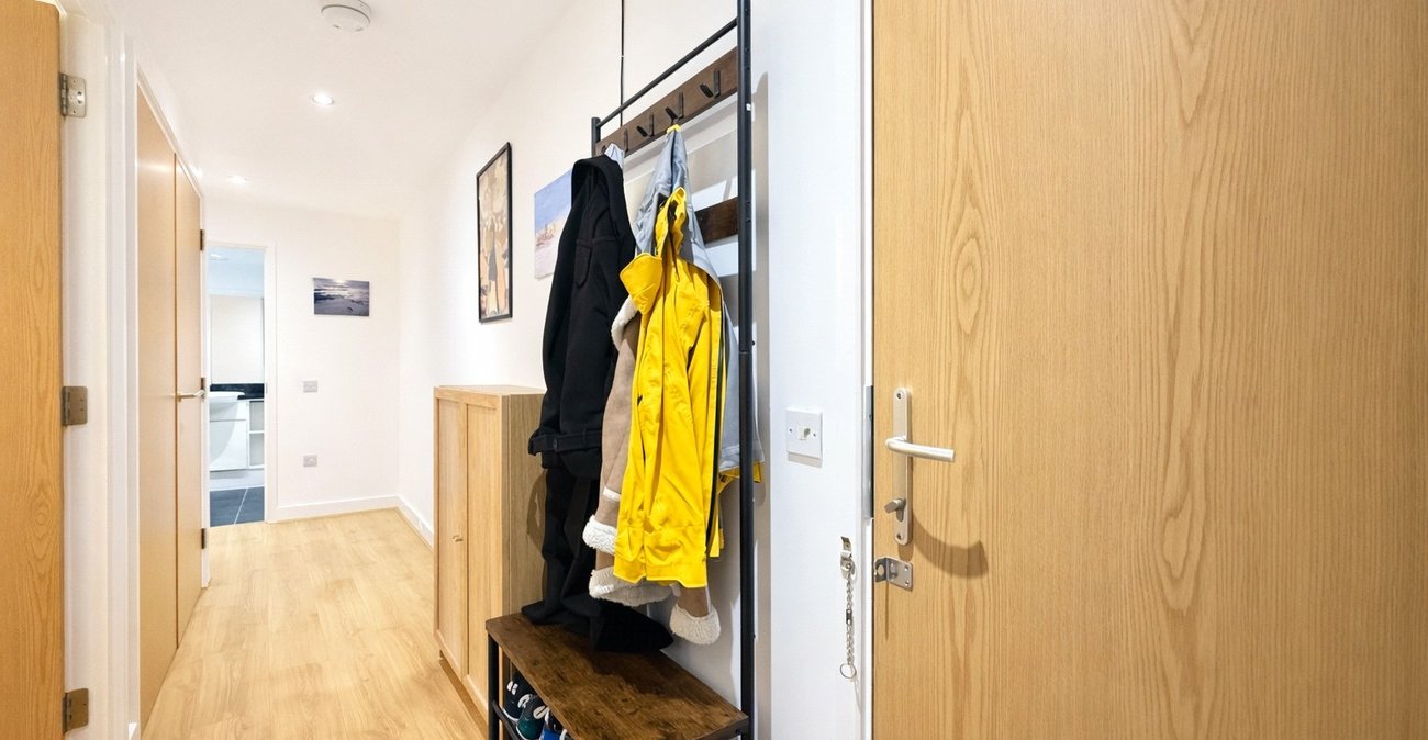 1 bedroom property for sale in London | Robinson Jackson