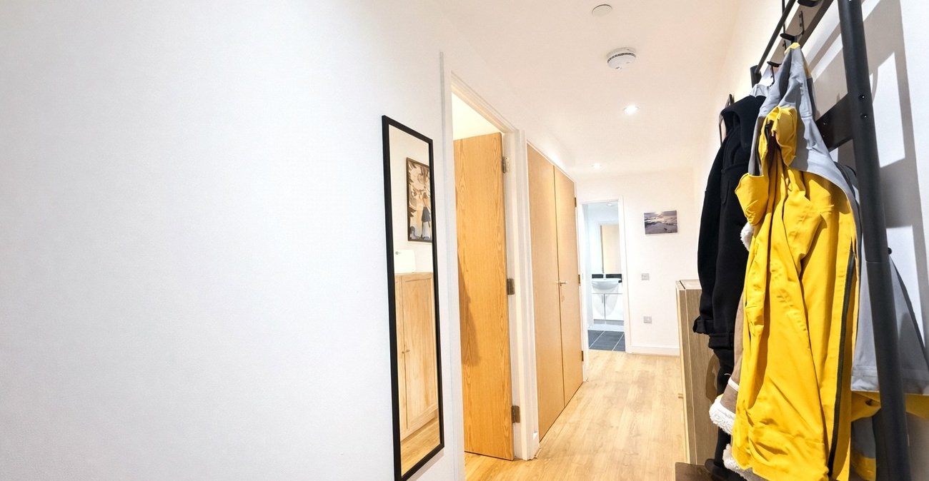 1 bedroom property for sale in London | Robinson Jackson