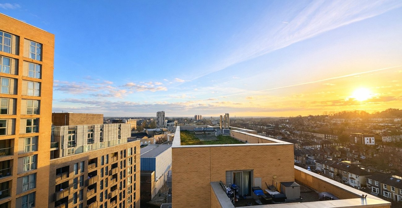 1 bedroom property for sale in London | Robinson Jackson