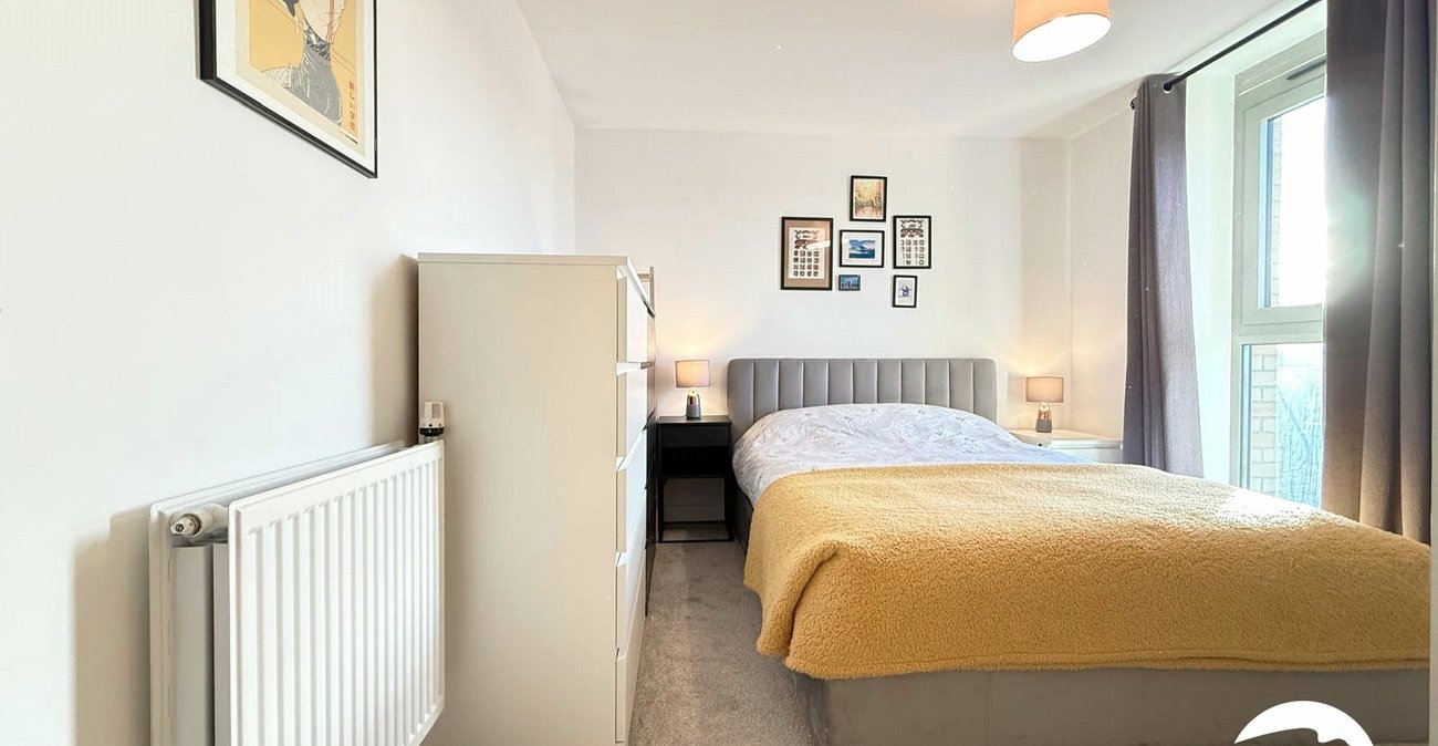 1 bedroom property for sale in London | Robinson Jackson