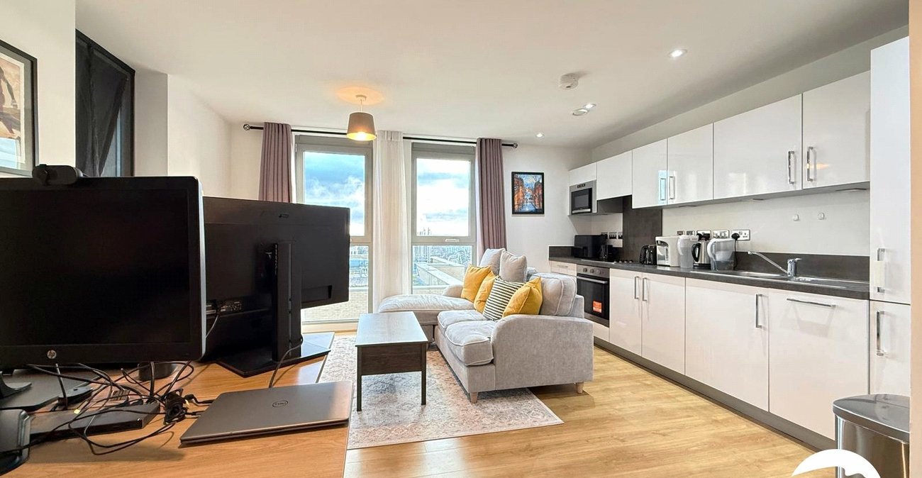 1 bedroom property for sale in London | Robinson Jackson