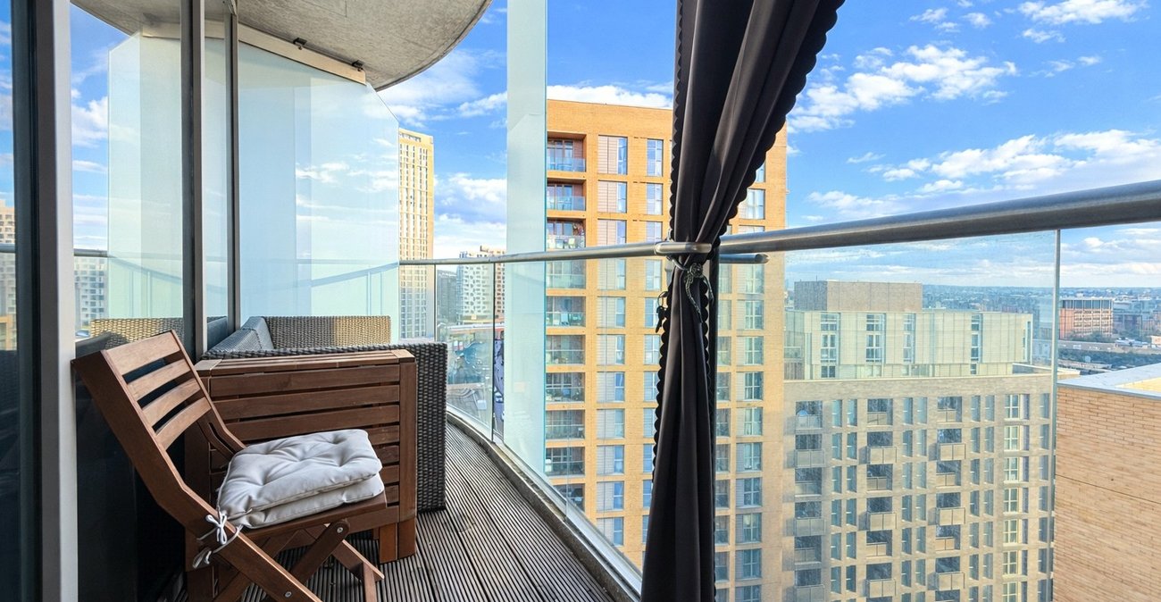 1 bedroom property for sale in London | Robinson Jackson