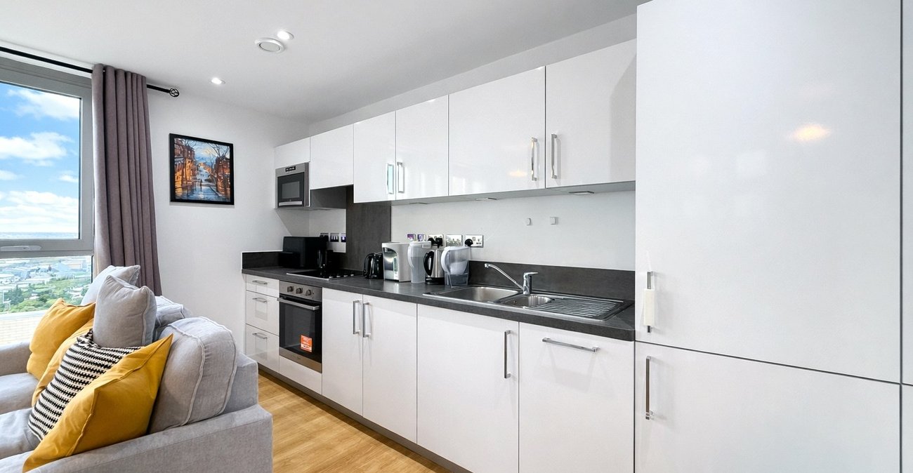 1 bedroom property for sale in London | Robinson Jackson