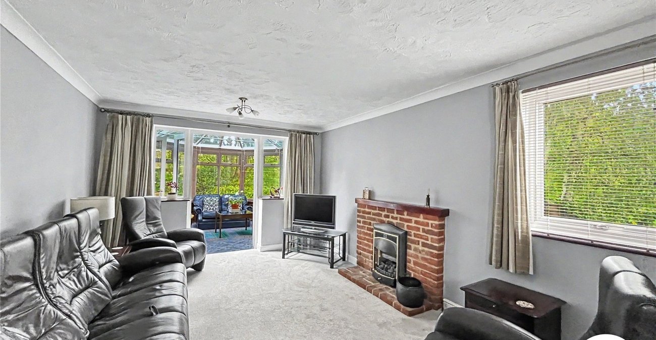 4 bedroom house for sale in Walderslade | Robinson Michael & Jackson