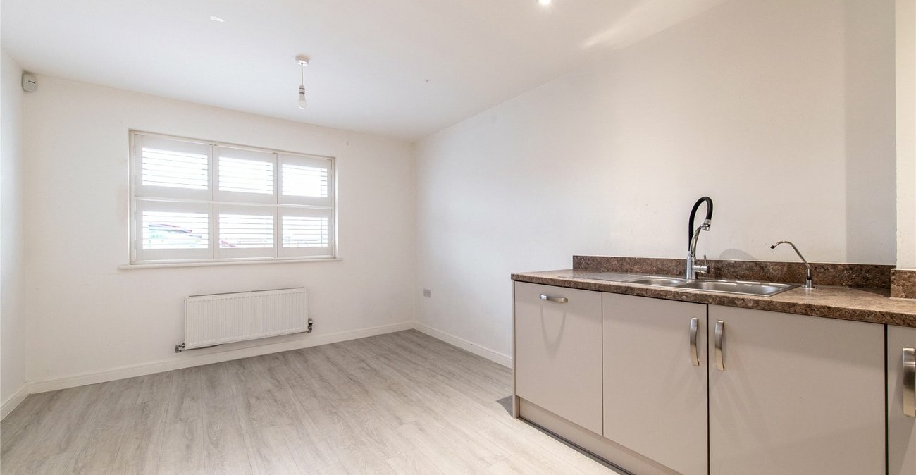 4 bedroom house for sale in Gravesend | Robinson Michael & Jackson