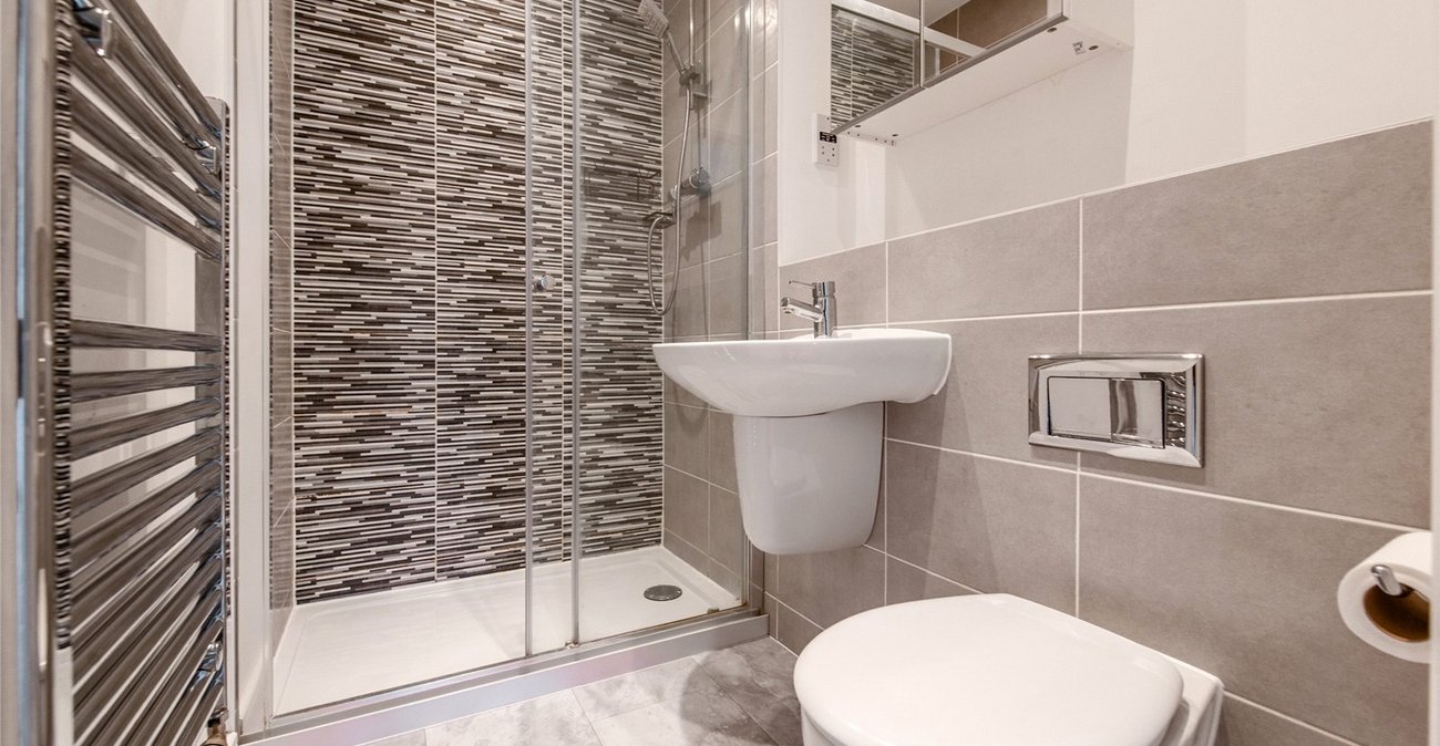 4 bedroom house for sale in Gravesend | Robinson Michael & Jackson