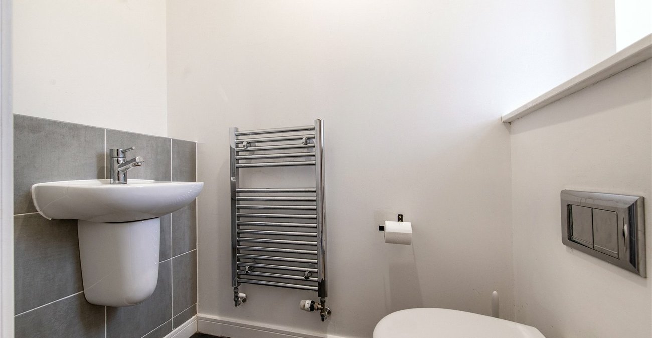 4 bedroom house for sale in Gravesend | Robinson Michael & Jackson