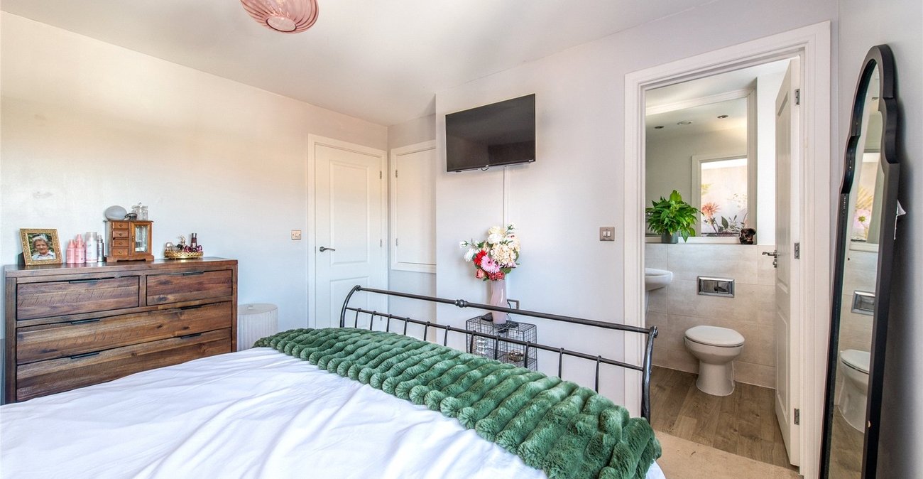 3 bedroom house for sale in Gravesend | Robinson Michael & Jackson