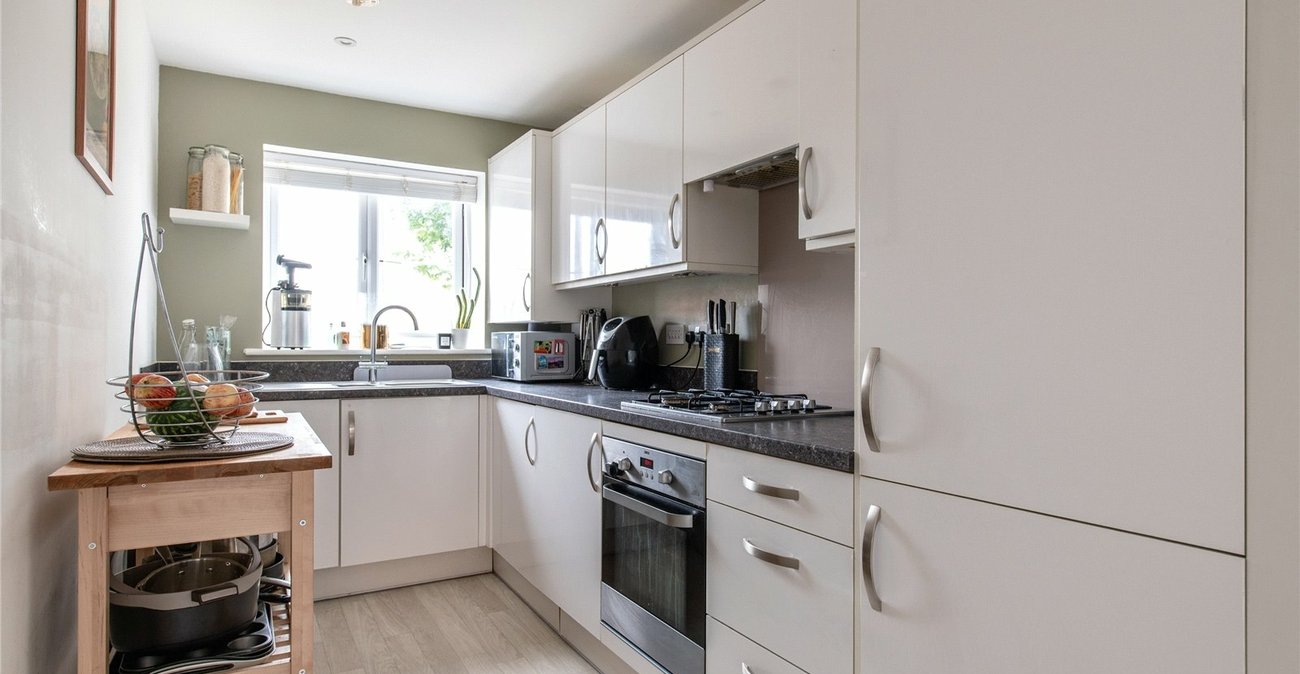 2 bedroom house for sale in Gravesend | Robinson Michael & Jackson