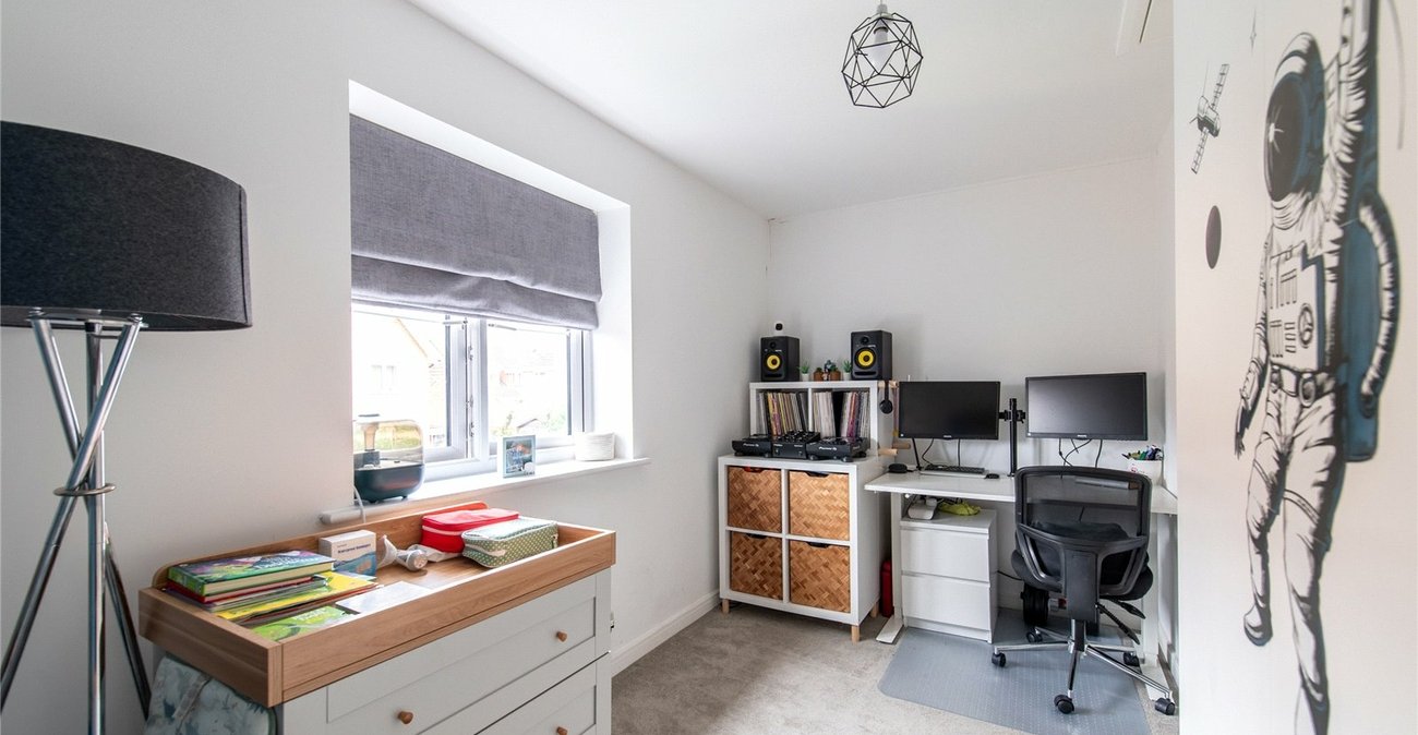 2 bedroom house for sale in Gravesend | Robinson Michael & Jackson