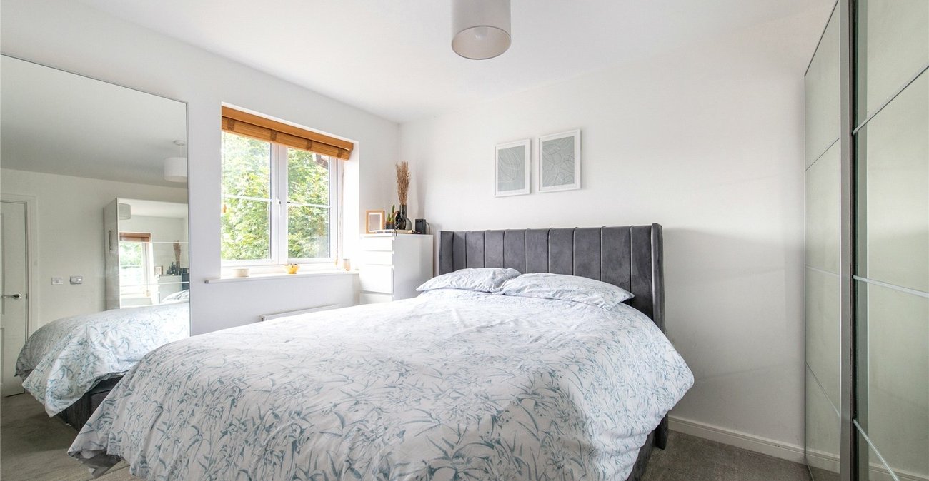 2 bedroom house for sale in Gravesend | Robinson Michael & Jackson