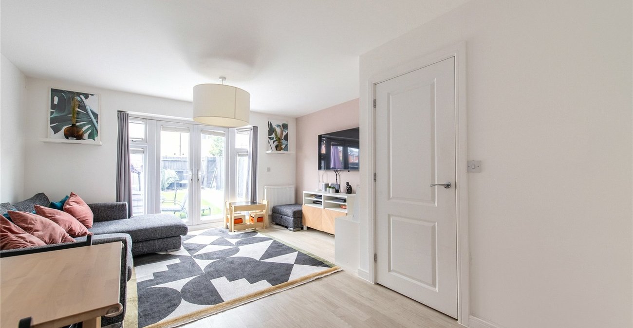 2 bedroom house for sale in Gravesend | Robinson Michael & Jackson