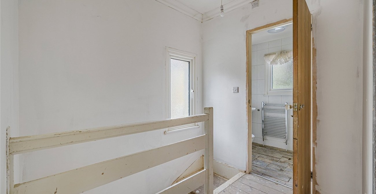 3 bedroom house for sale in Welling | Robinson Jackson
