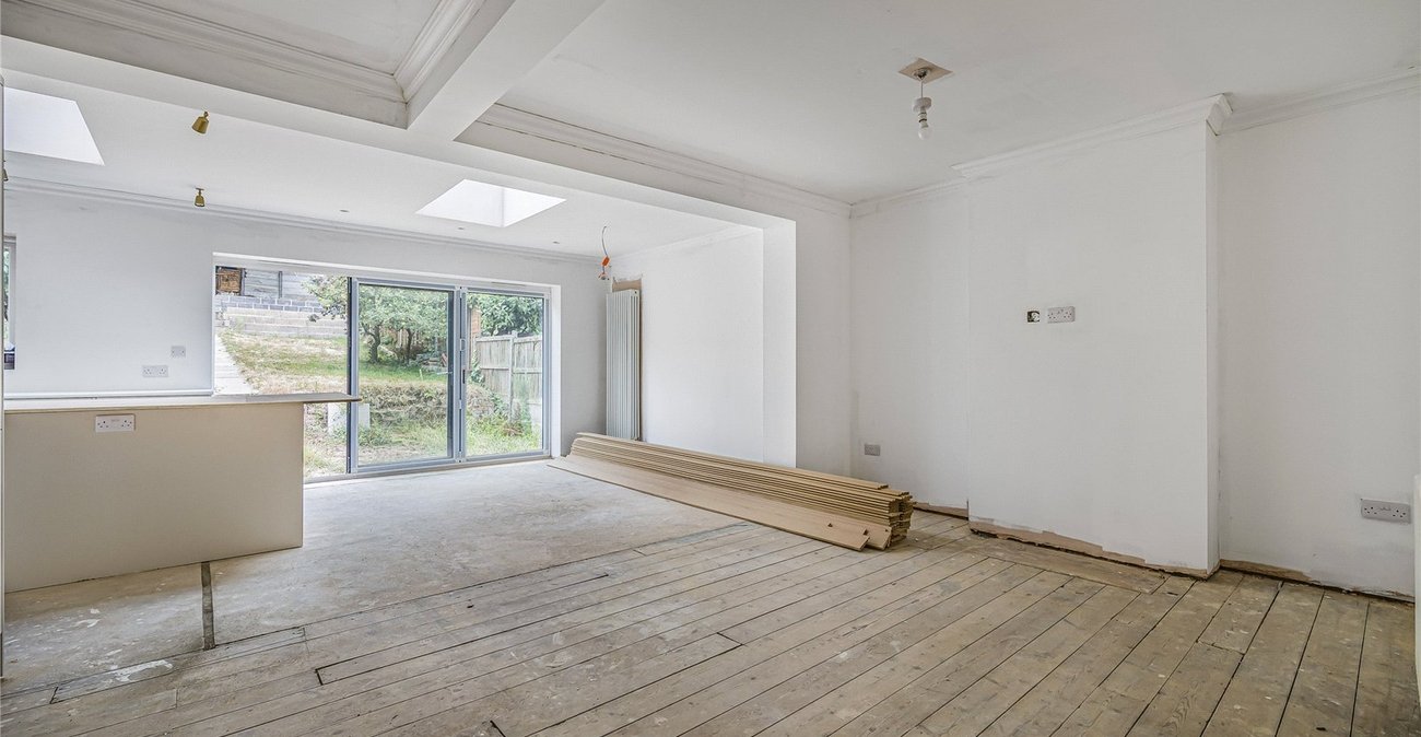 3 bedroom house for sale in Welling | Robinson Jackson