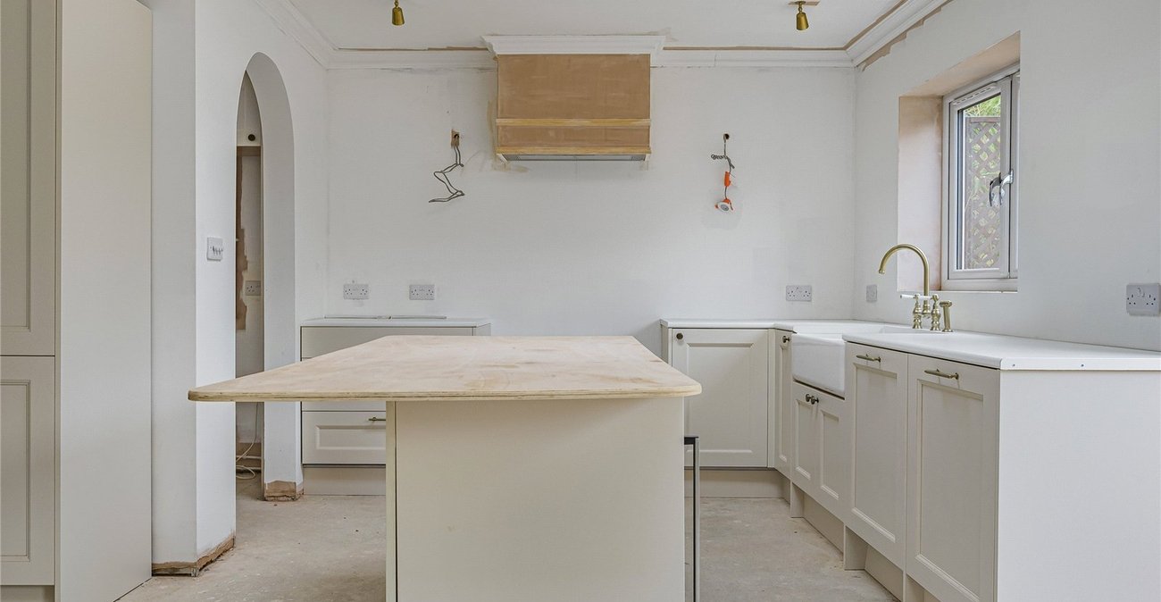 3 bedroom house for sale in Welling | Robinson Jackson