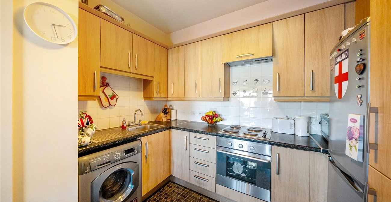 2 bedroom property for sale in  | Robinson Jackson