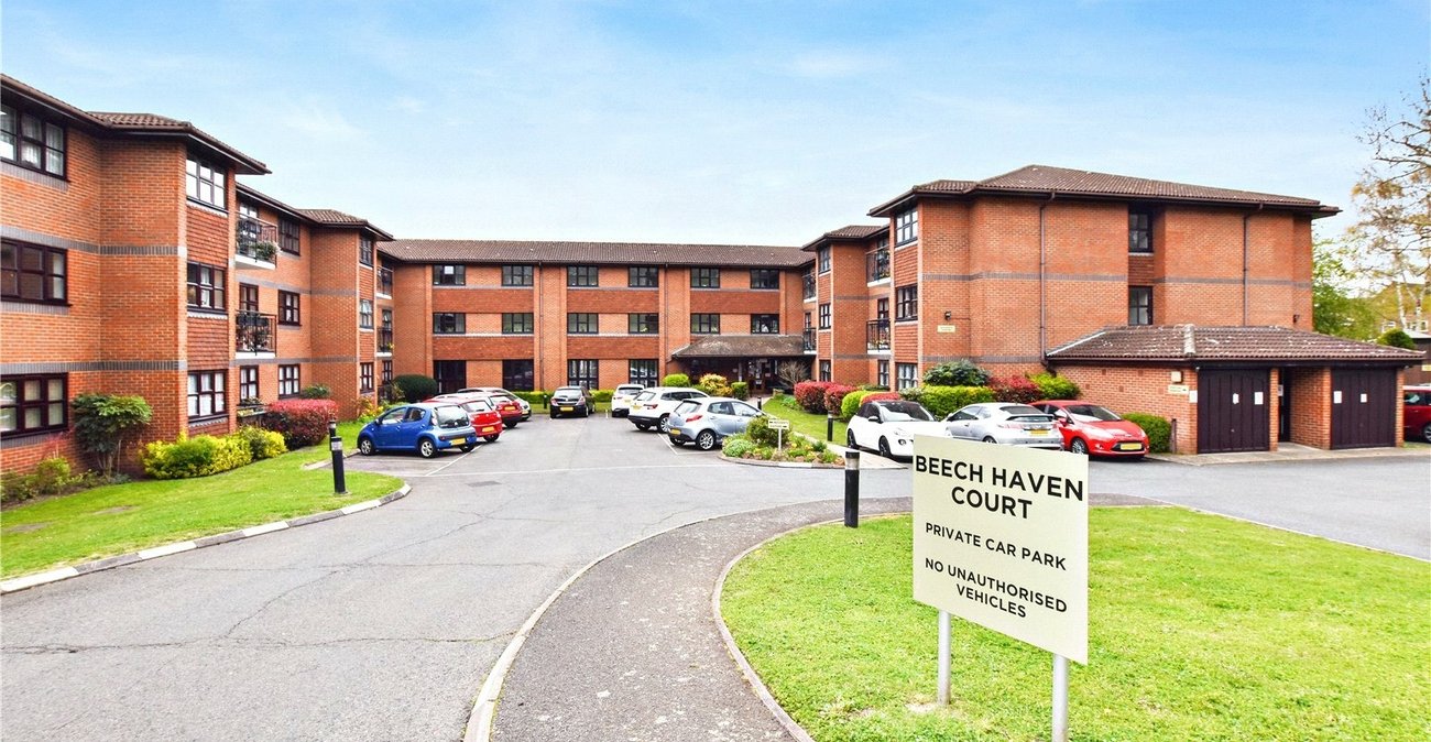 2 bedroom property for sale in Crayford | Robinson Jackson