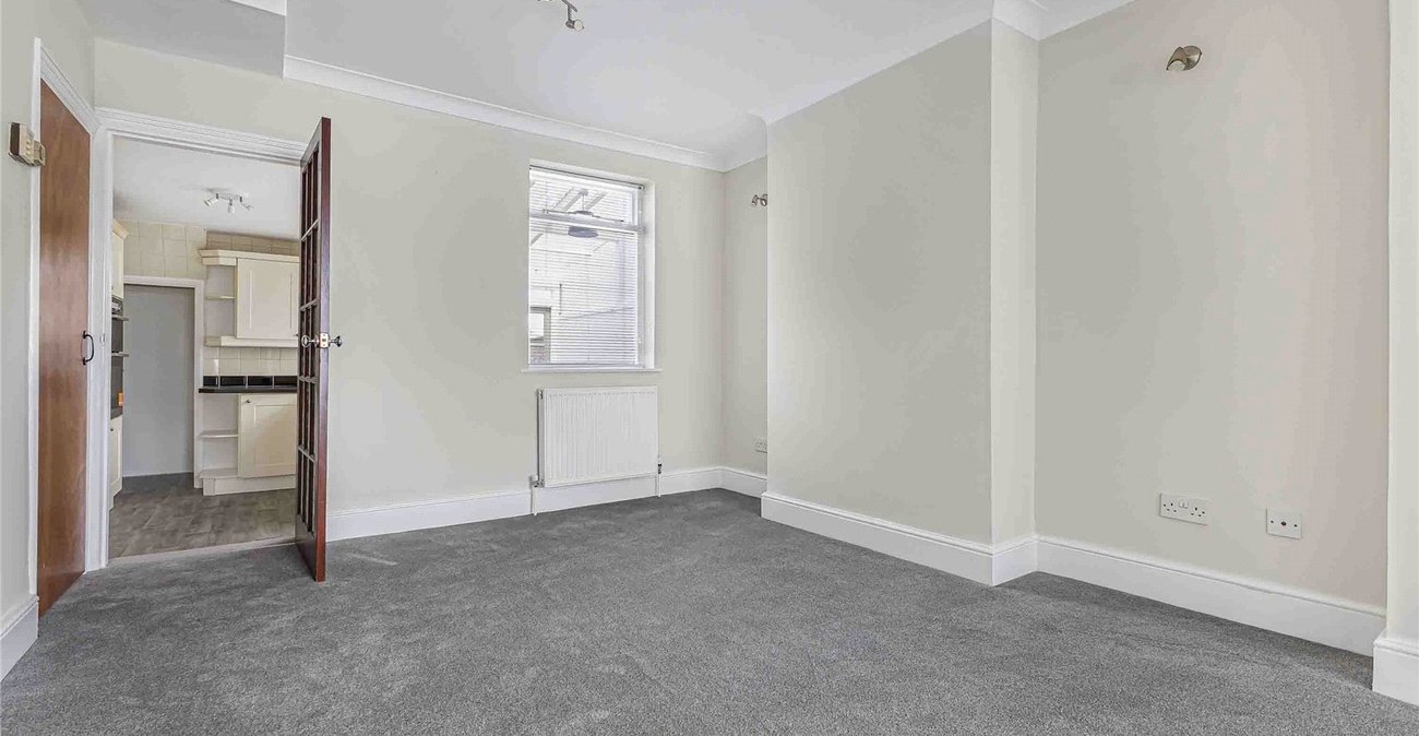 3 bedroom house for sale in Greenhithe | Robinson Jackson