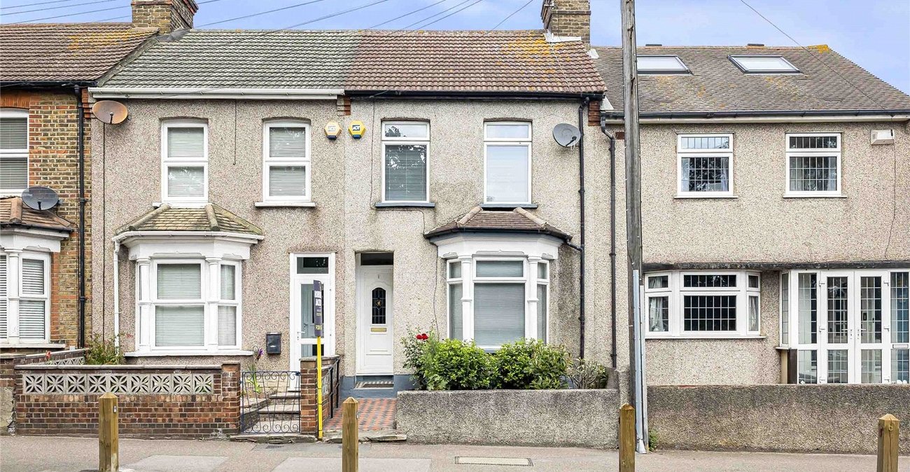 3 bedroom house for sale in Greenhithe | Robinson Jackson