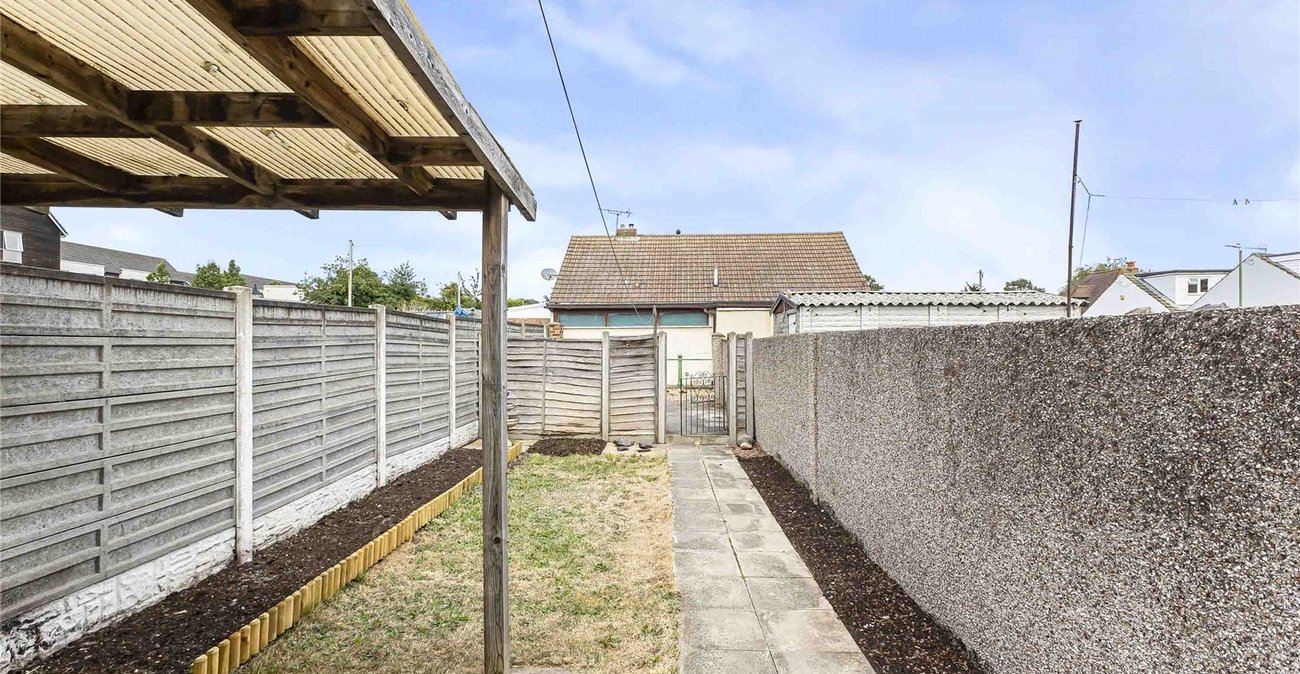 3 bedroom house for sale in Greenhithe | Robinson Jackson