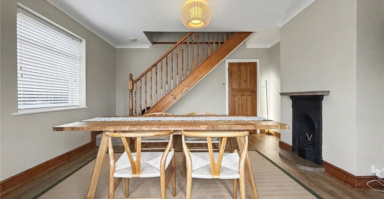 4 bedroom bungalow for sale in Newington | Robinson Michael & Jackson