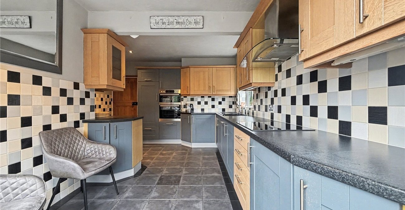 4 bedroom bungalow for sale in Newington | Robinson Michael & Jackson