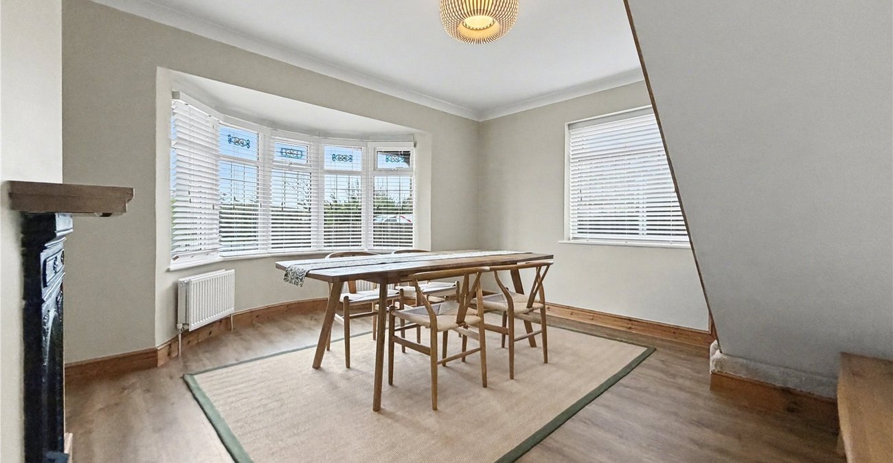 4 bedroom bungalow for sale in Newington | Robinson Michael & Jackson