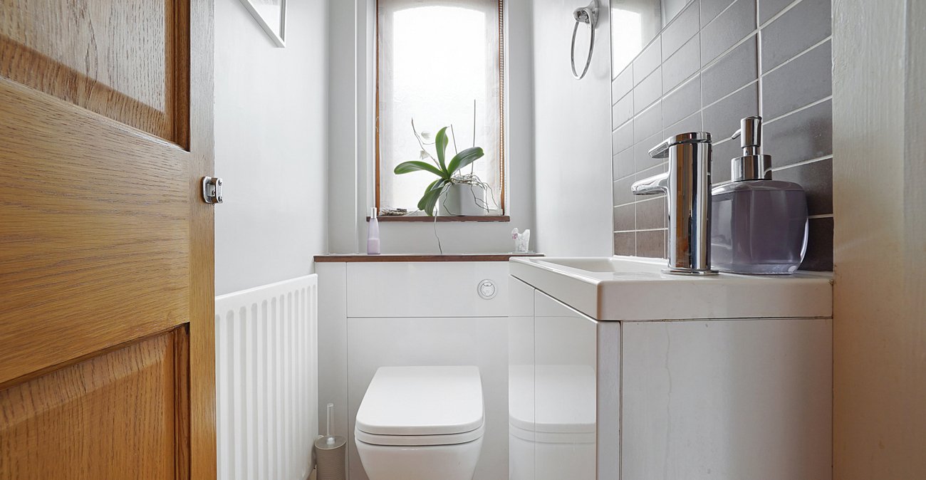 4 bedroom house for sale in Rainham | Robinson Michael & Jackson