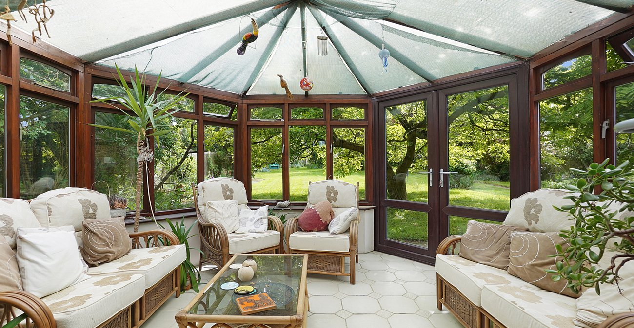 4 bedroom house for sale in Rainham | Robinson Michael & Jackson