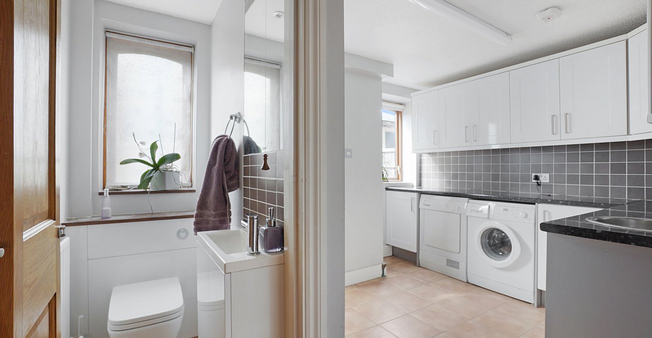 4 bedroom house for sale in Rainham | Robinson Michael & Jackson