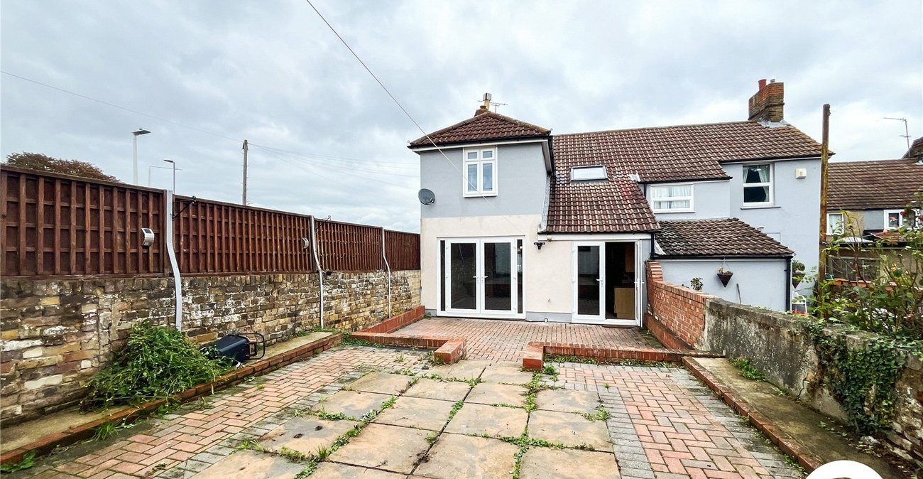 3 bedroom house for sale in Sittingbourne | Robinson Michael & Jackson