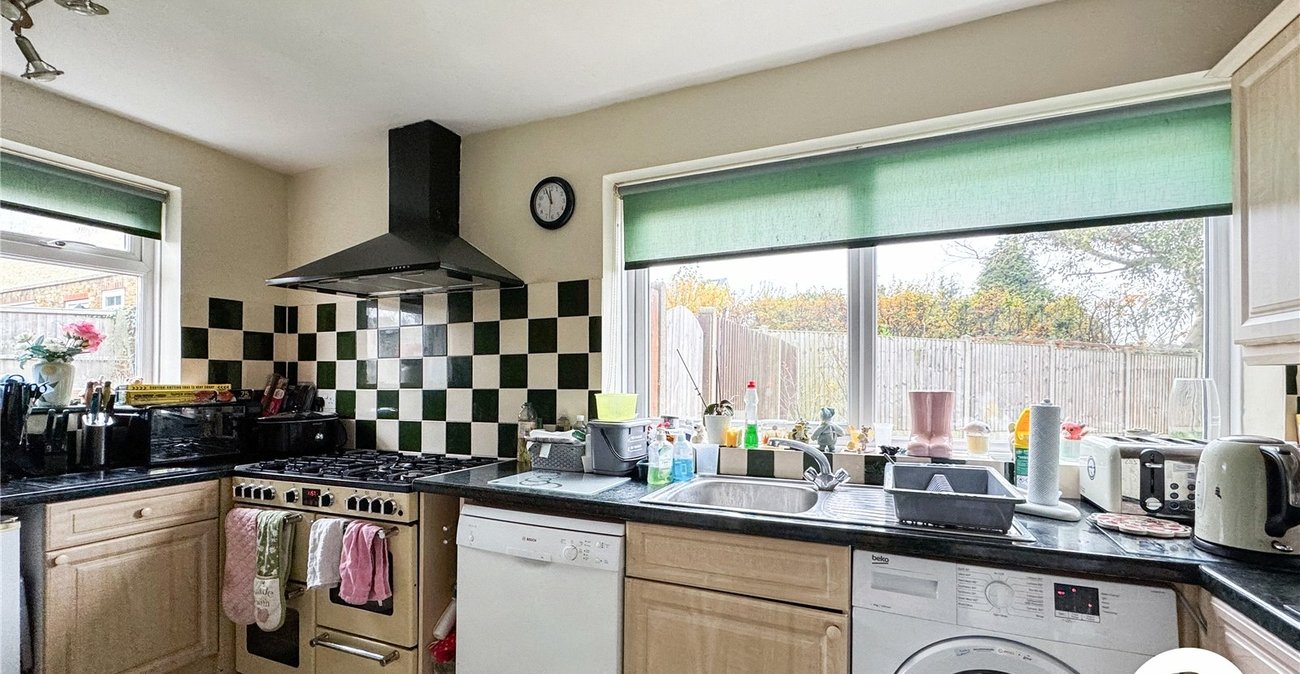 3 bedroom house for sale in Sittingbourne | Robinson Michael & Jackson