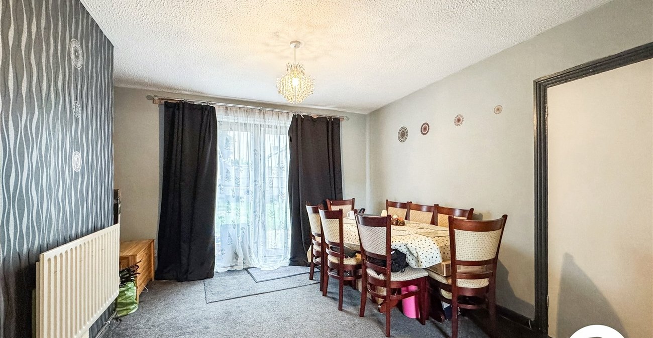 3 bedroom house for sale in Sittingbourne | Robinson Michael & Jackson