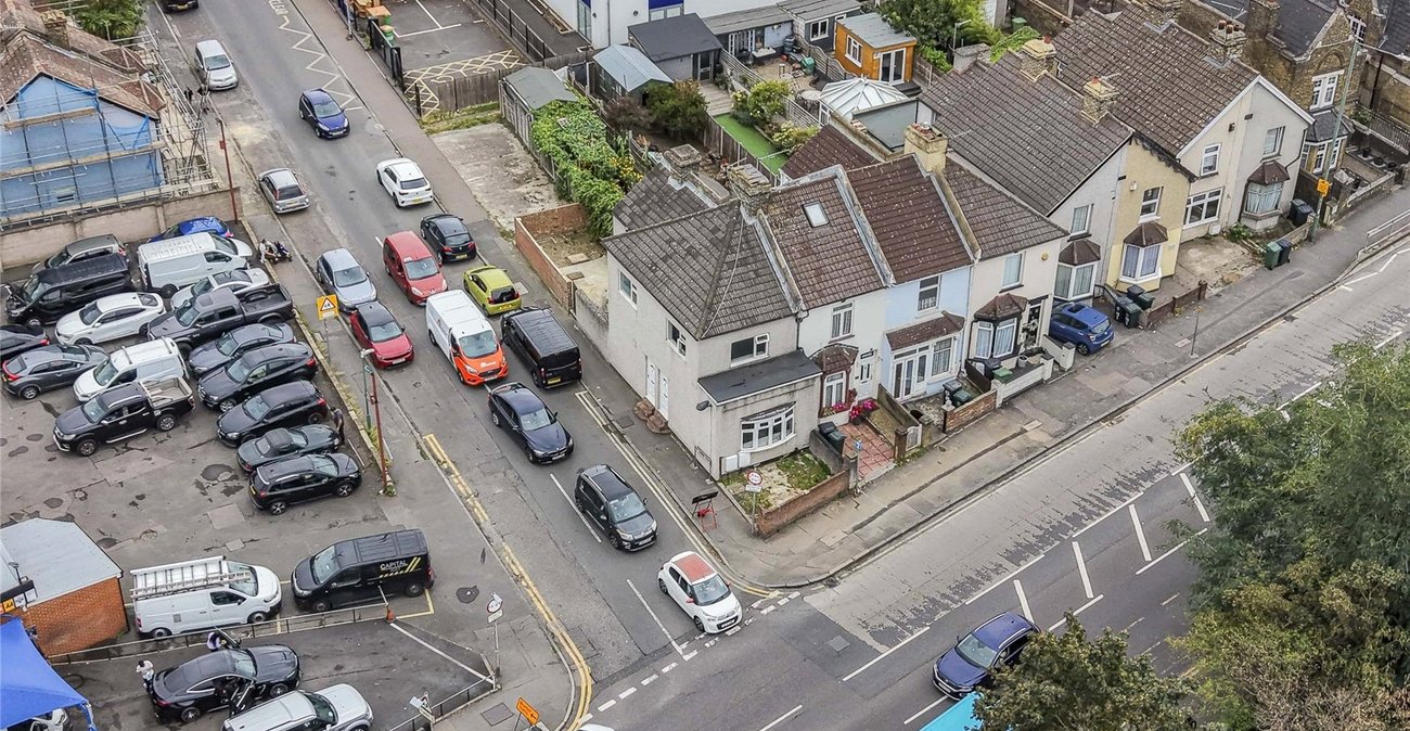 2 bedroom house for sale in Stone | Robinson Jackson