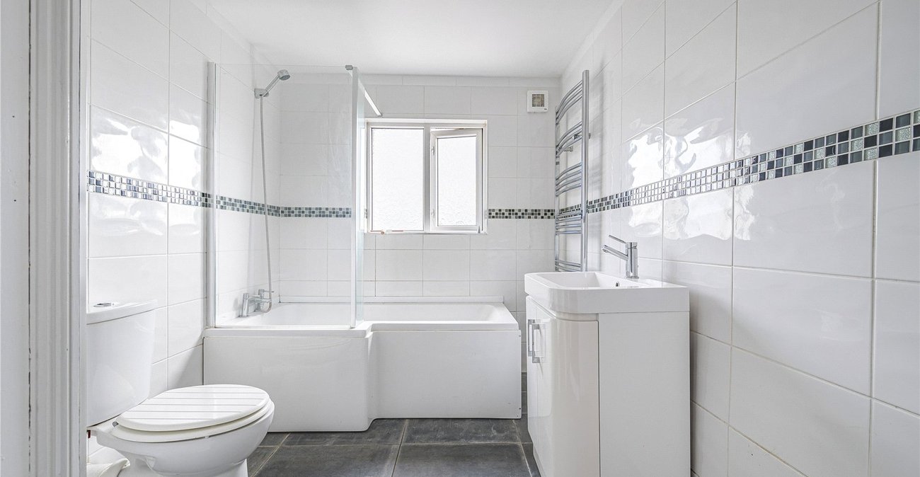 2 bedroom house for sale in Stone | Robinson Jackson