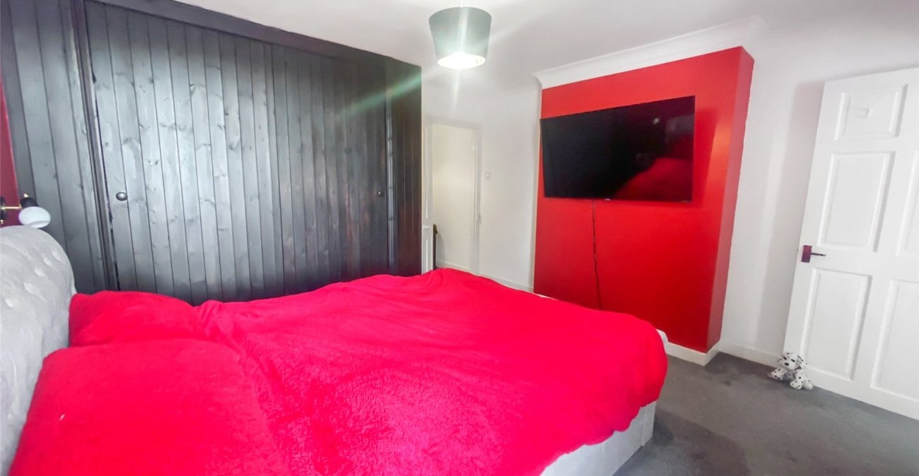 2 bedroom house for sale in Teynham | Robinson Michael & Jackson