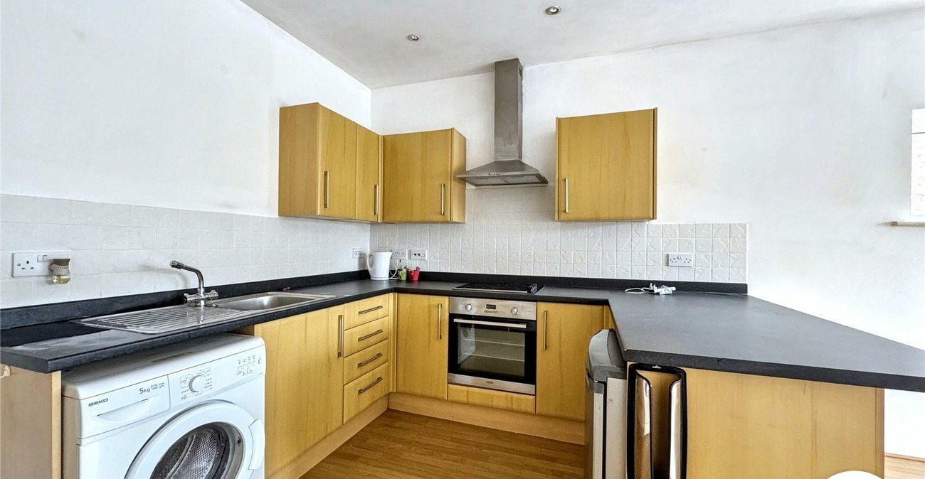 1 bedroom property for sale in Teynham | Robinson Michael & Jackson