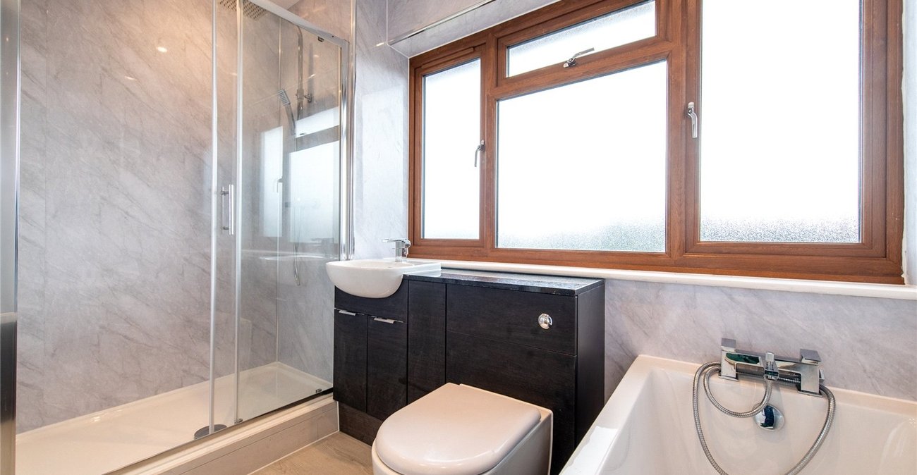 3 bedroom house for sale in Teynham | Robinson Michael & Jackson