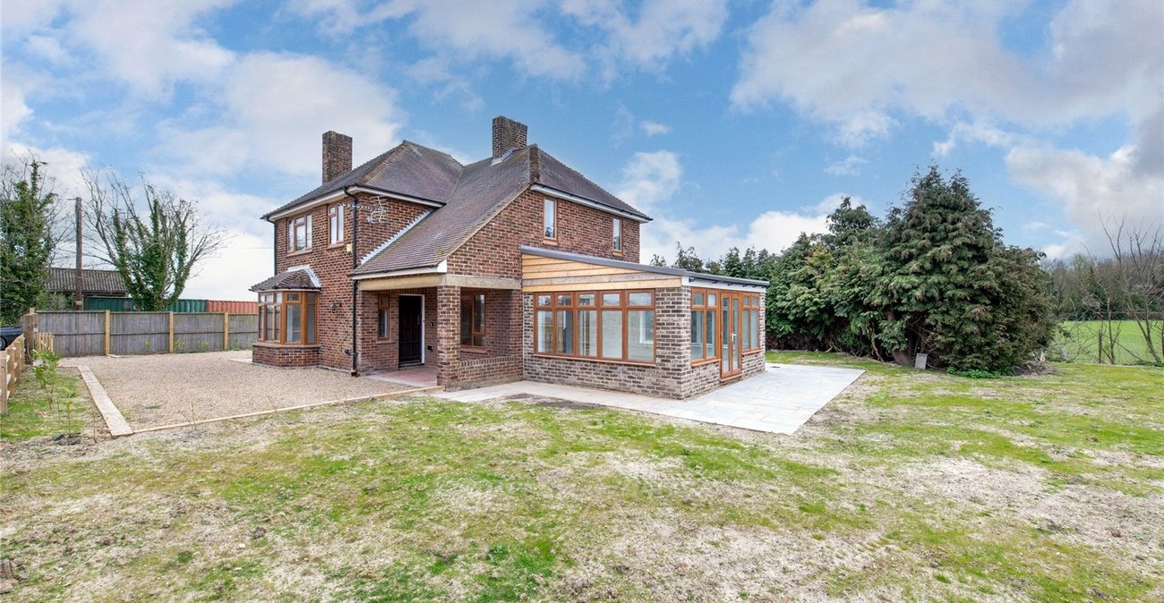 3 bedroom house for sale in Teynham | Robinson Michael & Jackson