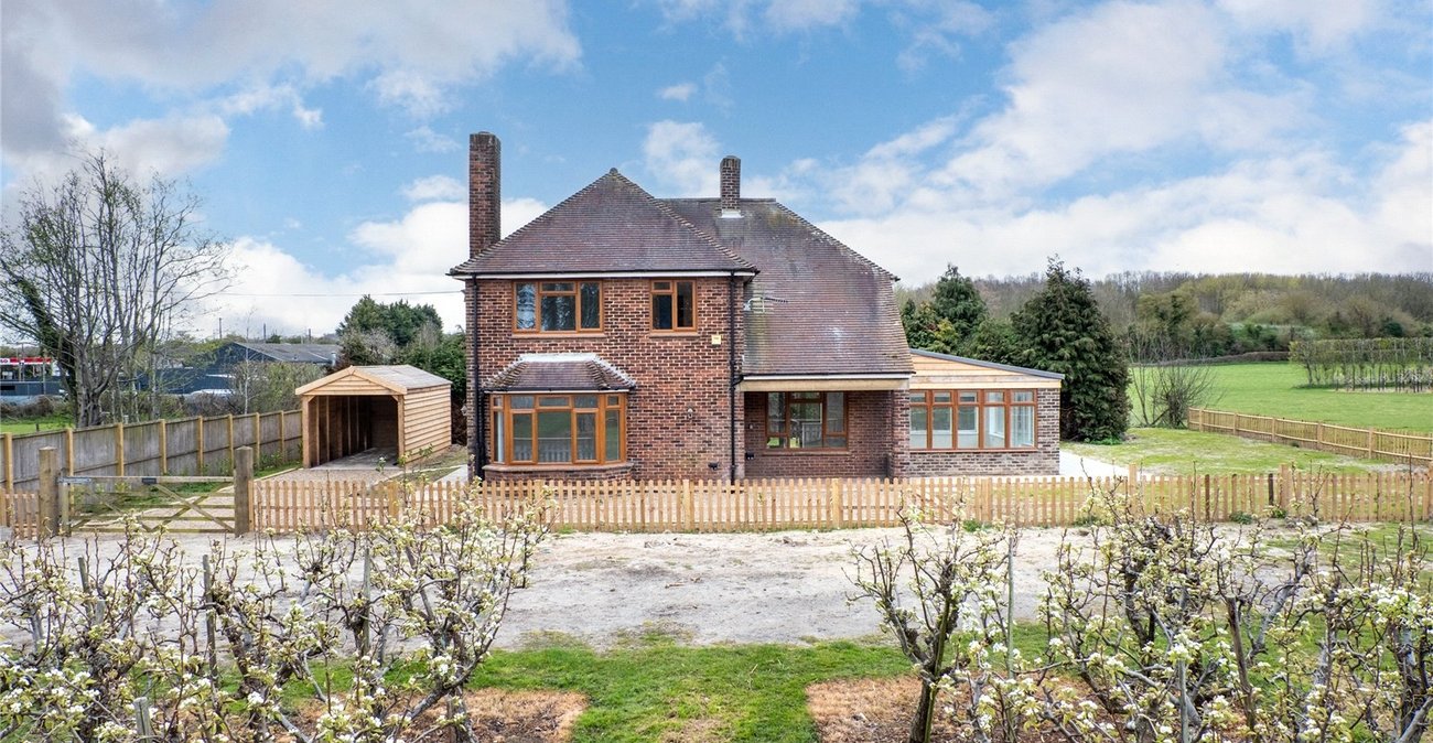 3 bedroom house for sale in Teynham | Robinson Michael & Jackson