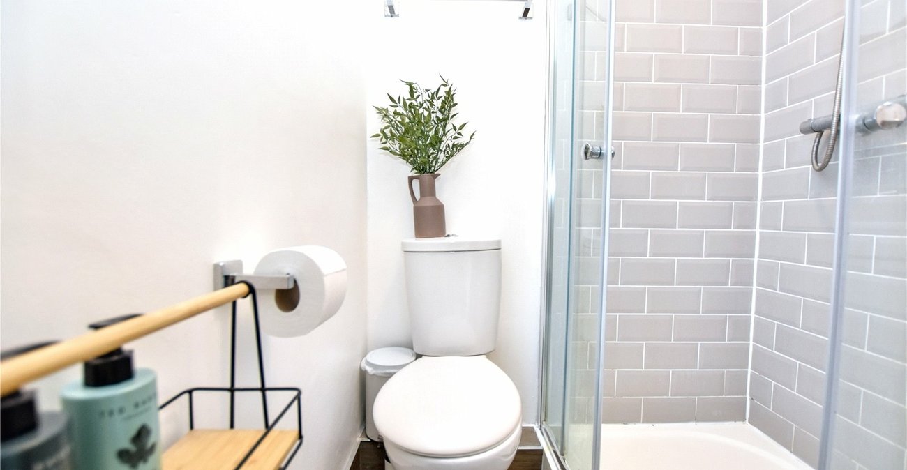 5 bedroom house for sale in Bexleyheath | Robinson Jackson