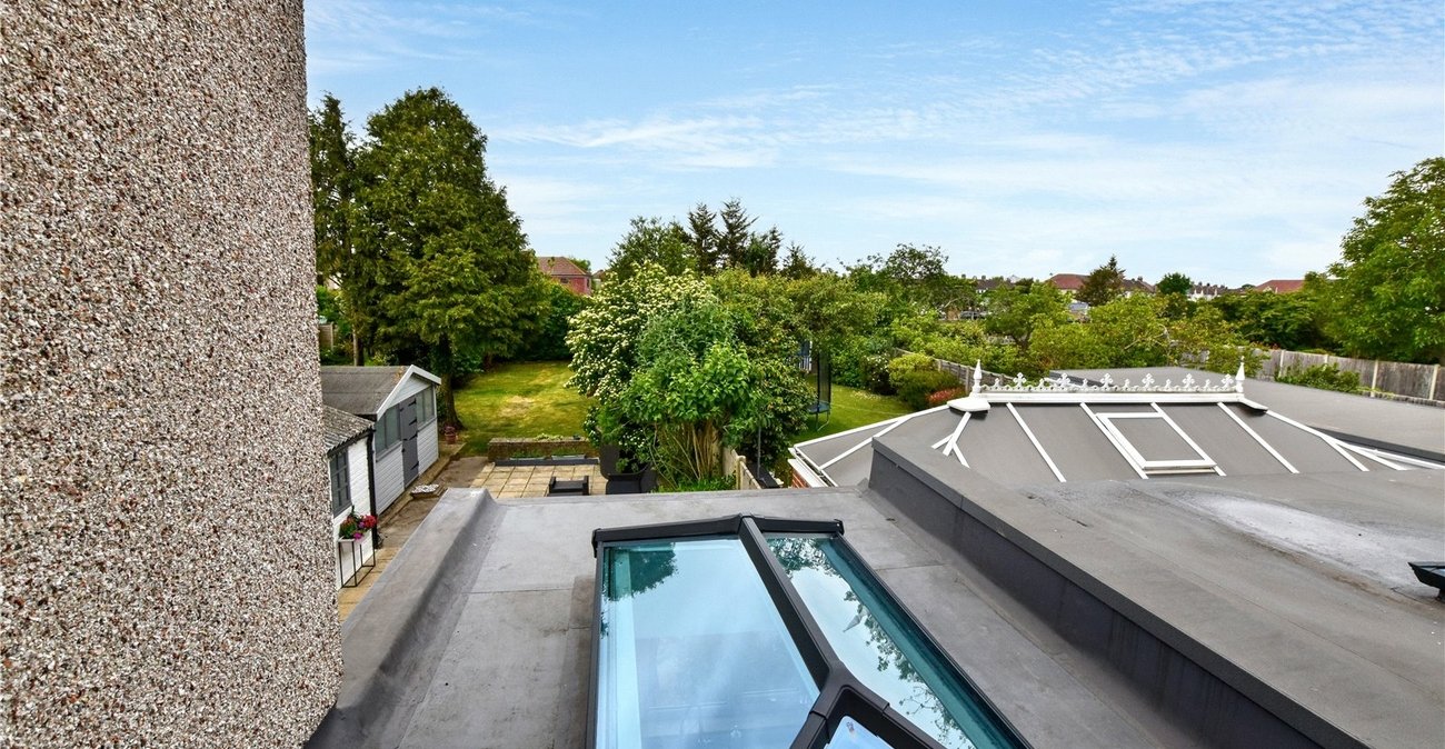 5 bedroom house for sale in Bexleyheath | Robinson Jackson