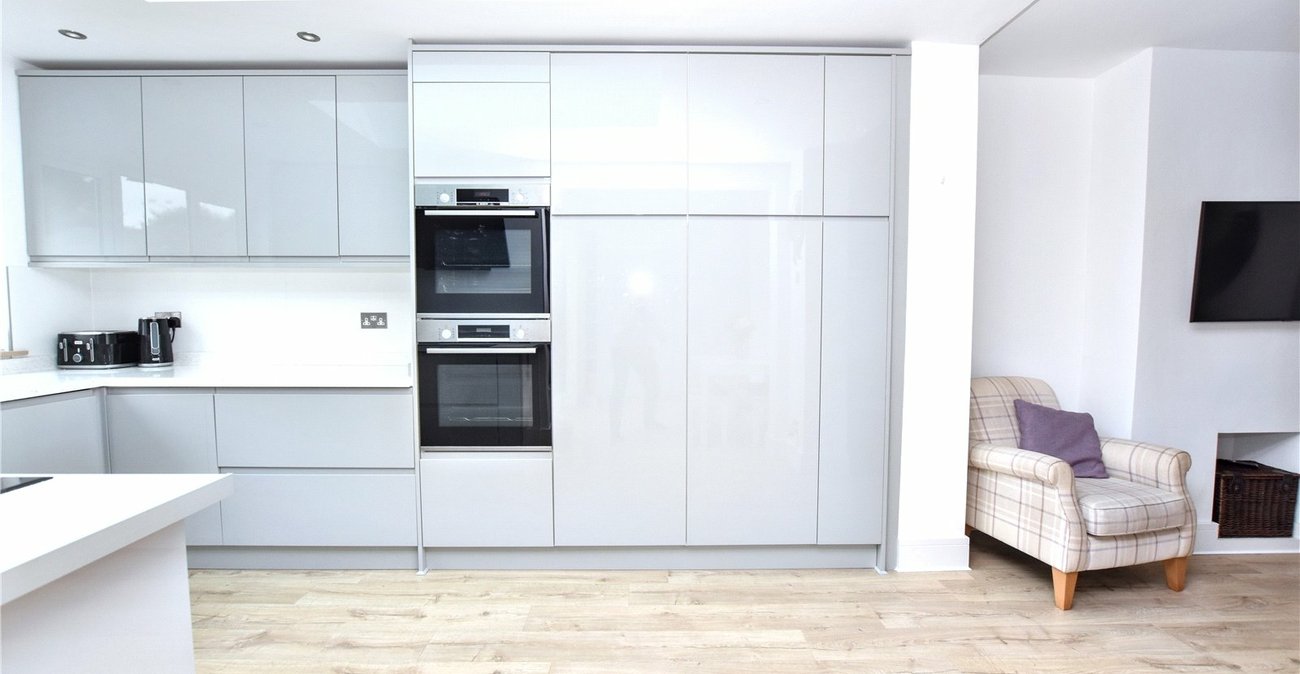 5 bedroom house for sale in Bexleyheath | Robinson Jackson