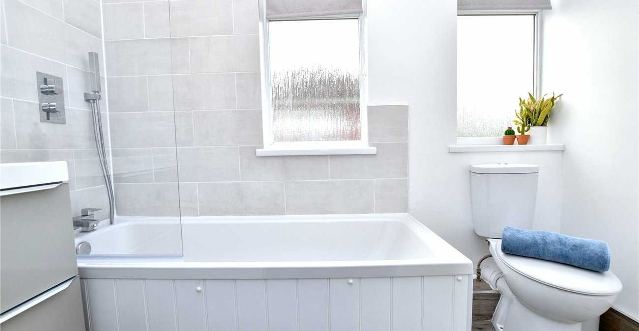 5 bedroom house for sale in Bexleyheath | Robinson Jackson