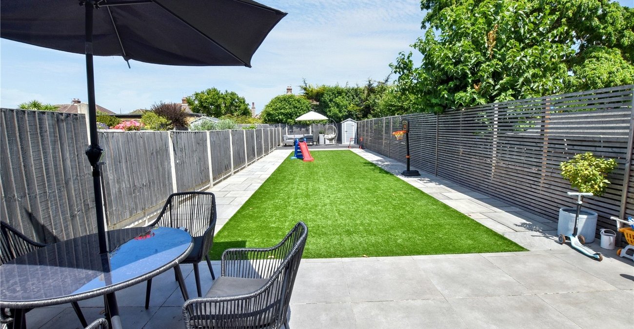 3 bedroom house for sale in Bexleyheath | Robinson Jackson