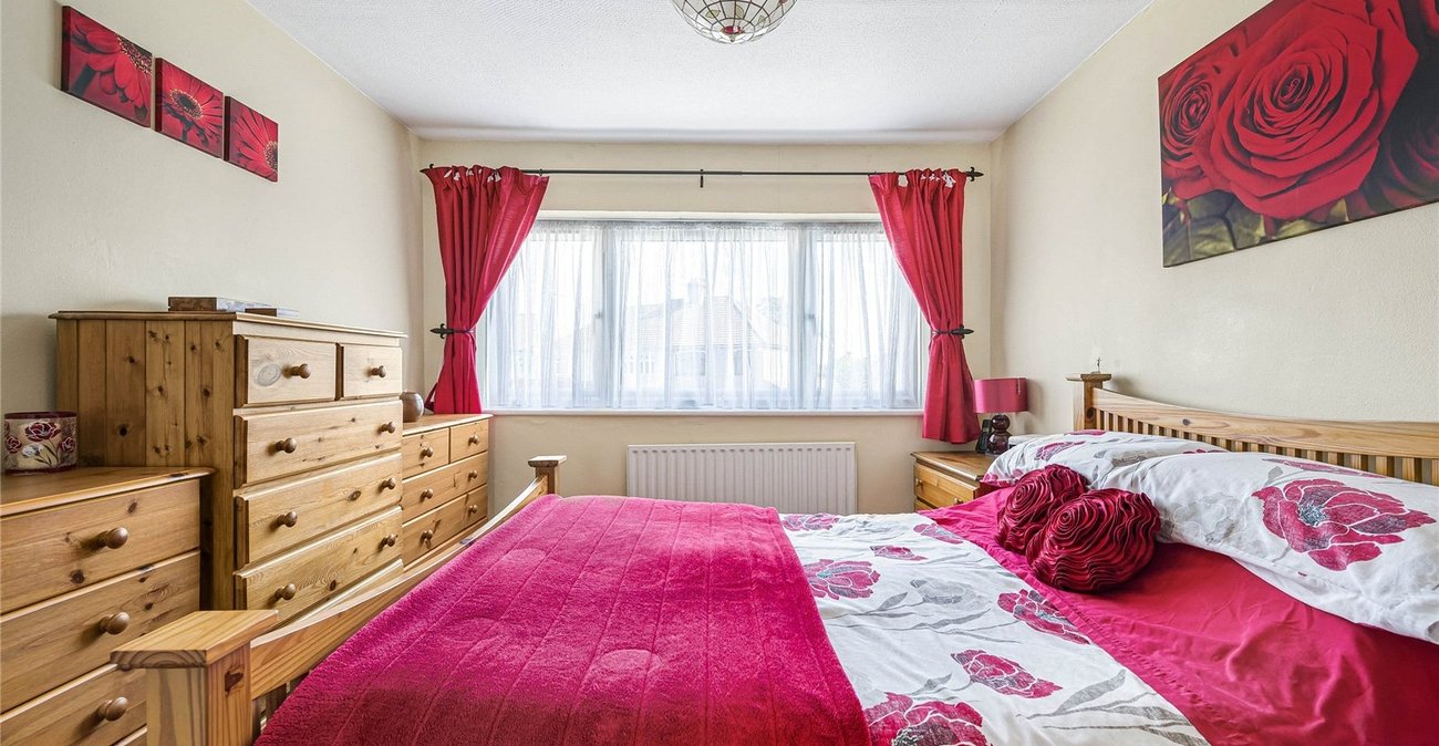 3 bedroom house for sale in Bexleyheath | Robinson Jackson