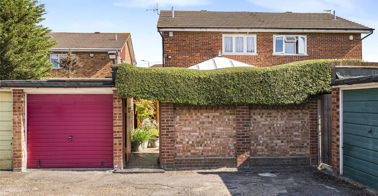 3 bedroom house for sale in Bexleyheath | Robinson Jackson