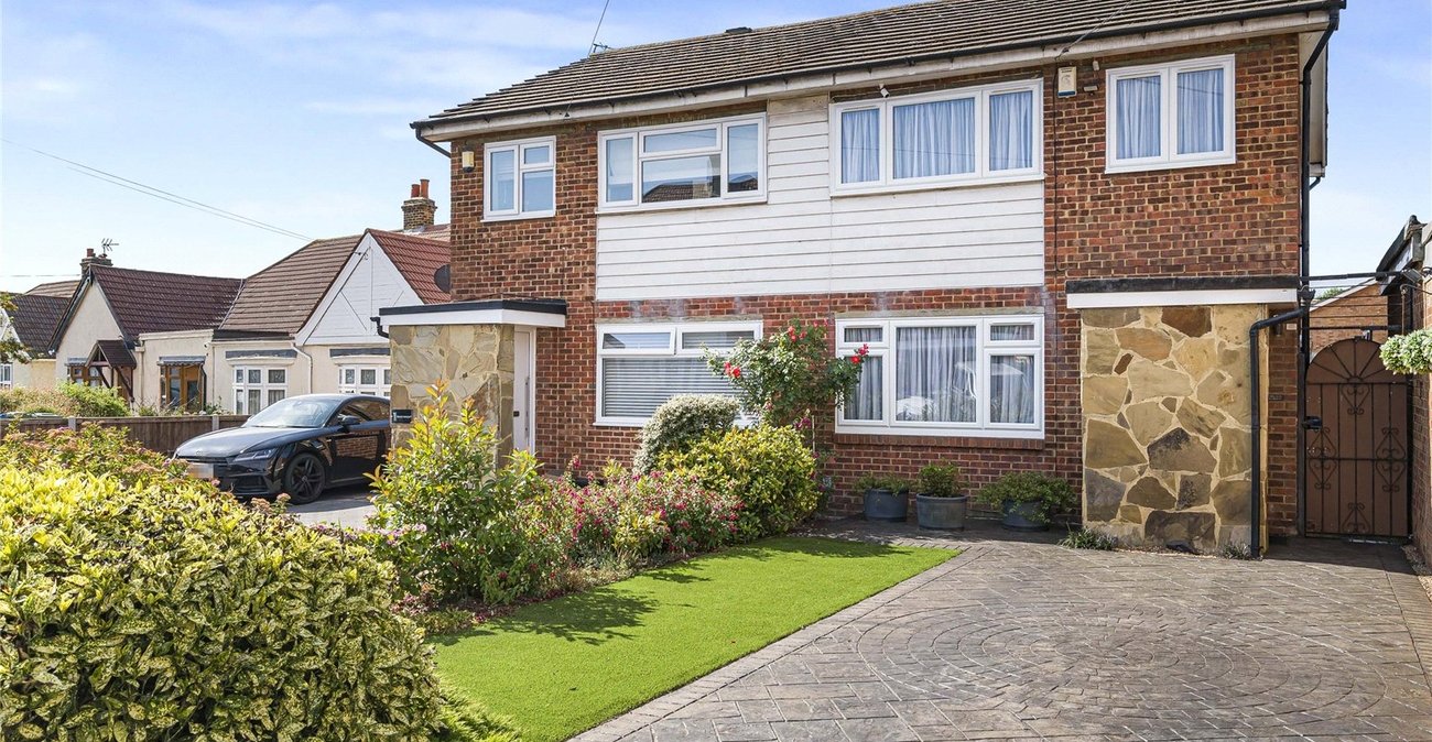 3 bedroom house for sale in Bexleyheath | Robinson Jackson