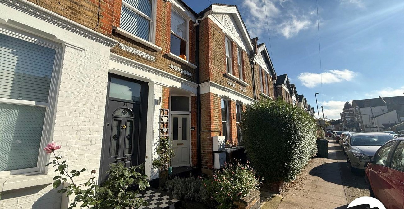 1 bedroom property for sale in London | Robinson Jackson