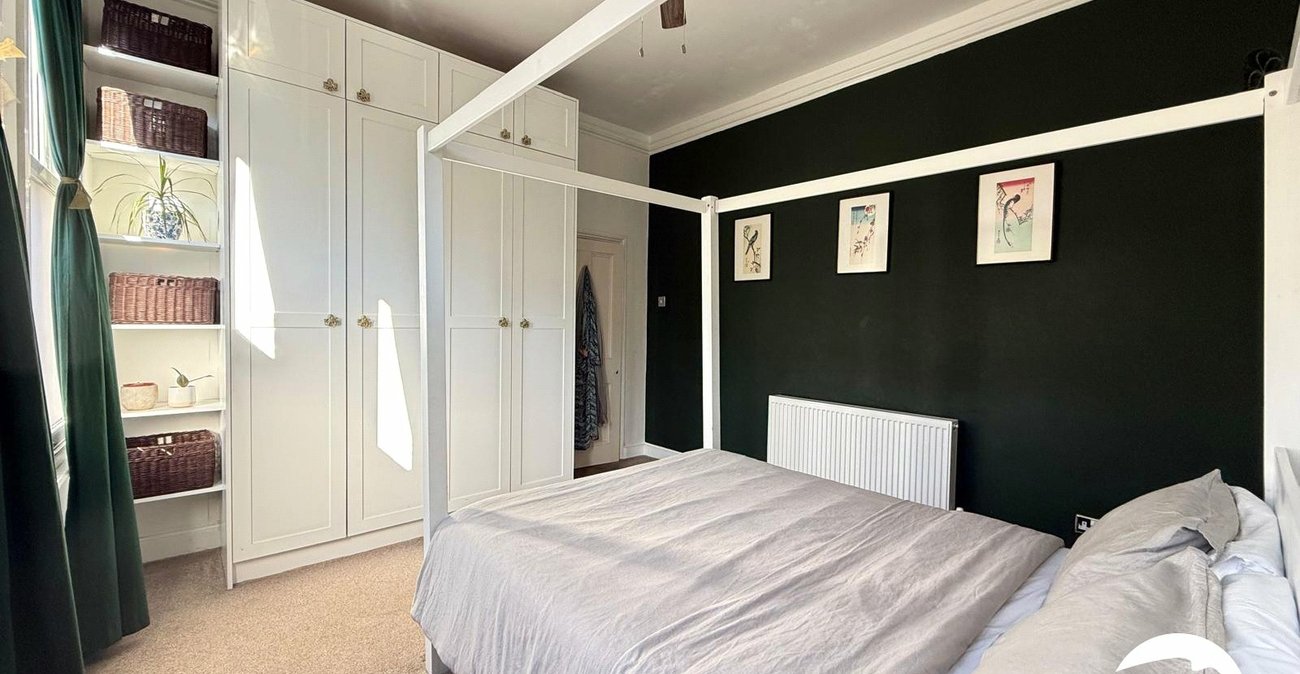 1 bedroom property for sale in London | Robinson Jackson